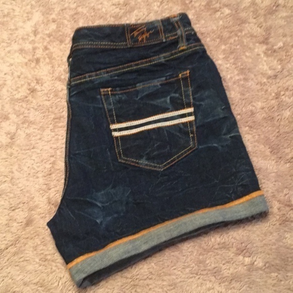 TOMMY HILFIGER Ladies Denim Short - sz 10